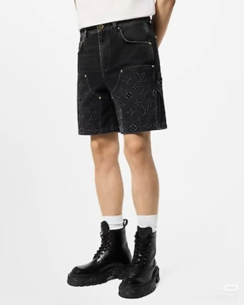 Louis Vuitton/Louis Vuitton presbyopic embossed denim shorts